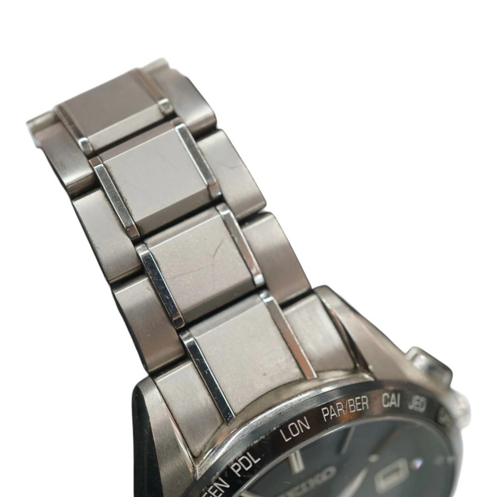 Seiko Flight Expert 8B63-0AB0 Titanium Men’s Watch Sapphire Glass Used