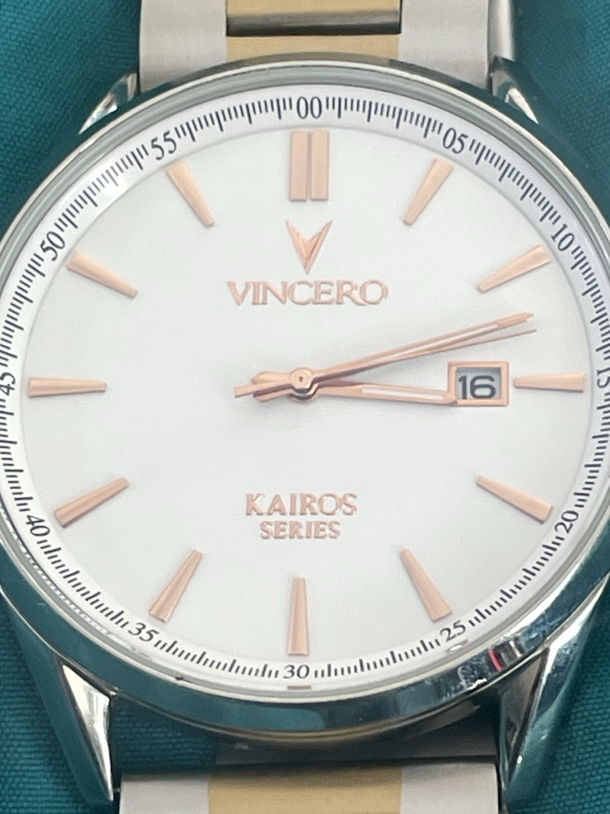 Vincero Kairos Watch White/Rose Gold with Two Tone Bracelet