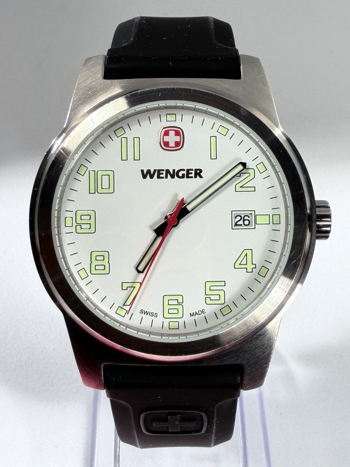 NOS Wenger Vintage Field Classic, Rubber Strap – New Old Stock, Sapphire Coated