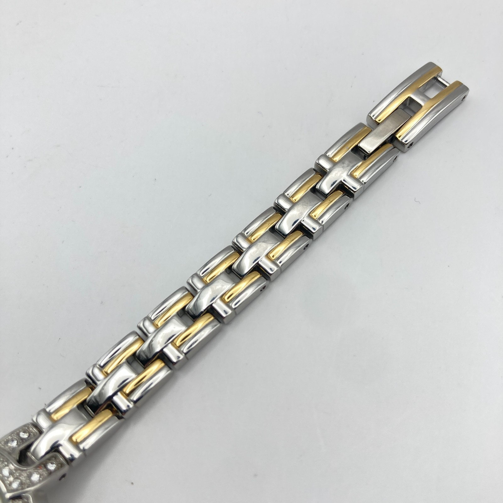 Folio Women’s Watch 21mm Silver Gold Two Tone Crystals MOP New Battery 6.5″