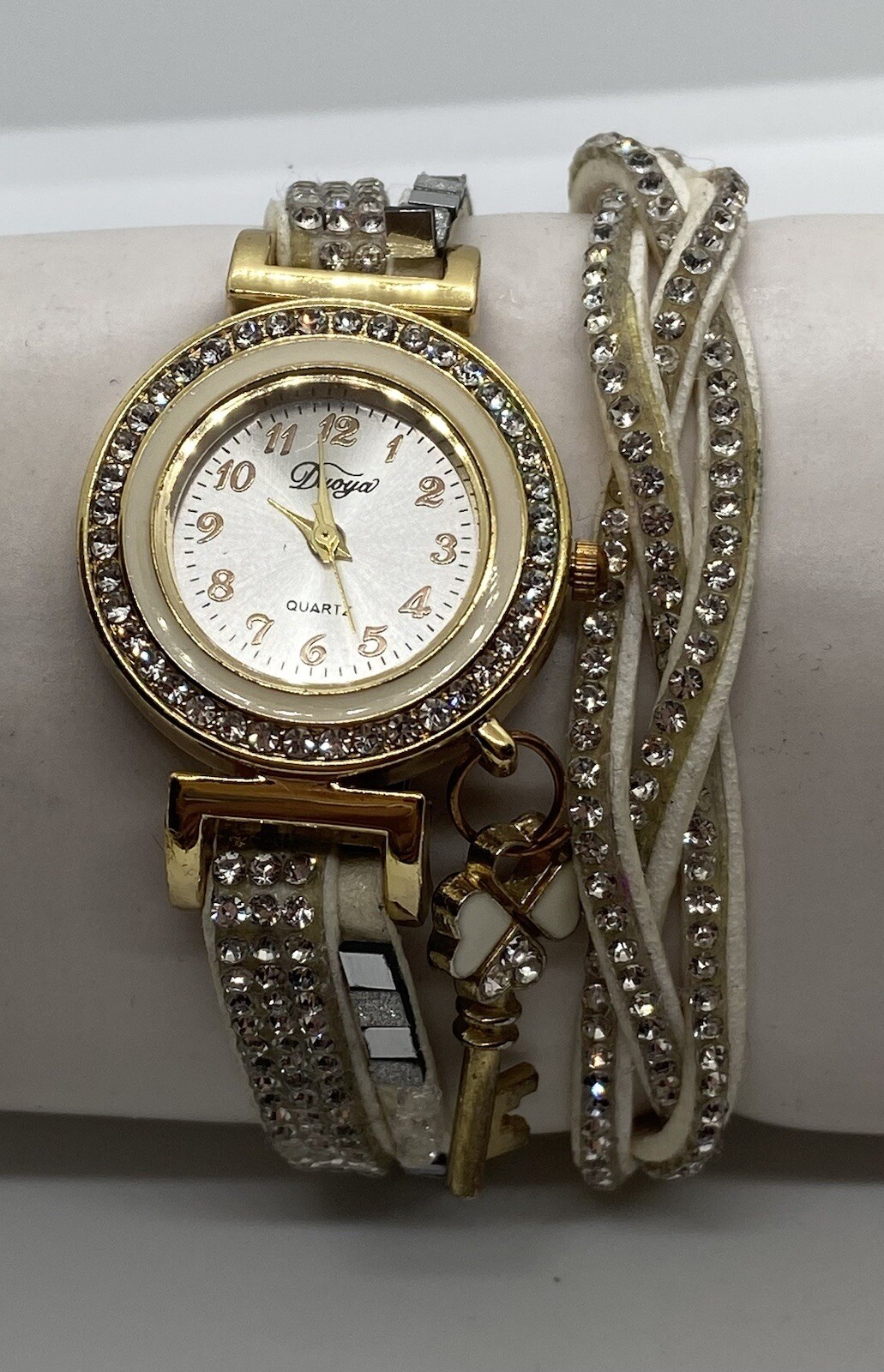 Duoya Ladies Watch New Battery Gems Double Wrap Strap Hearts Hanging Key Charm