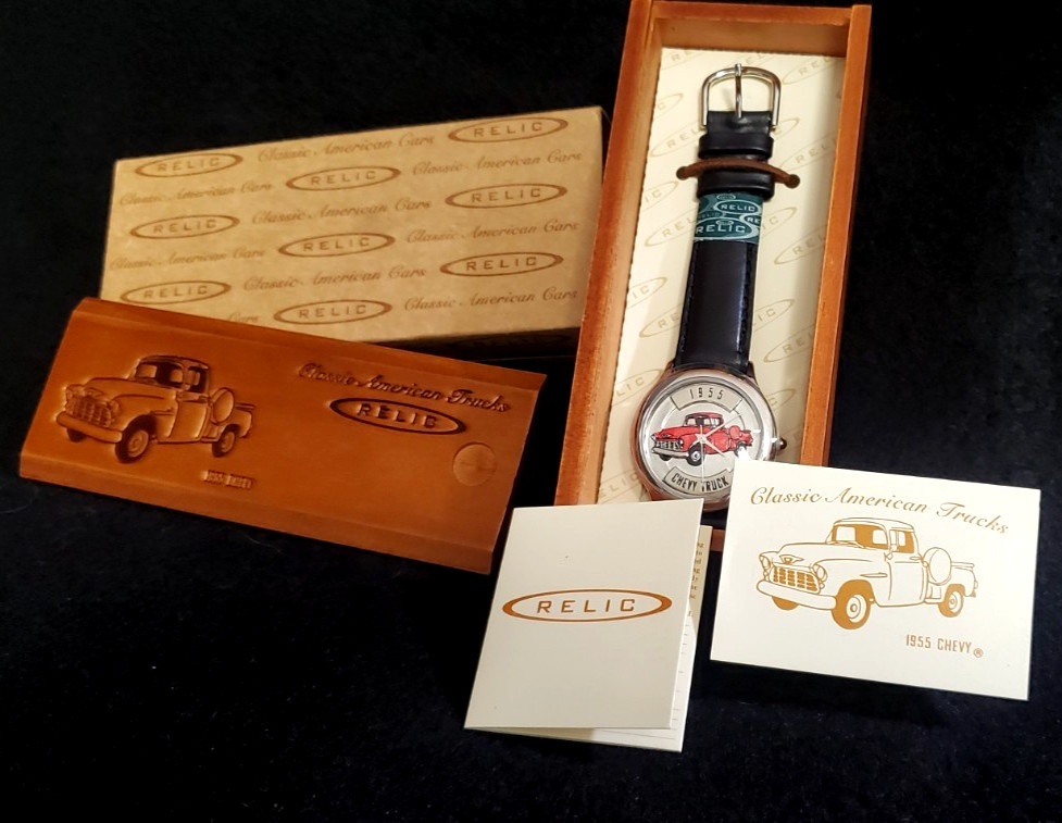 Vintage Fossil Relic 1955 Chevy Truck Watch with sleeve, wood box and papers