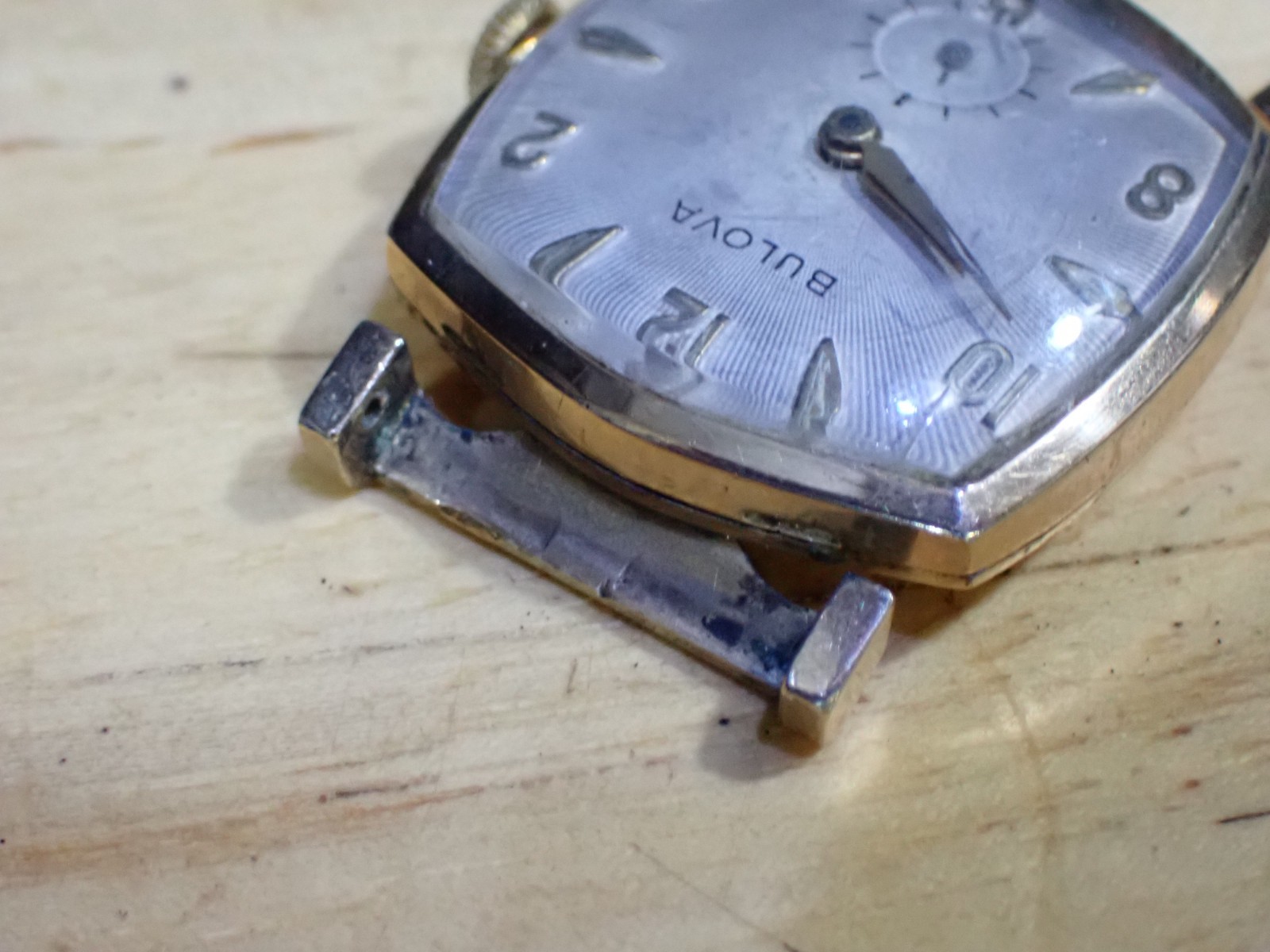 10 BZ Bulova 21 Jewel 5 Adj Men’s Manual-Wind Wristwatch Good Balance 10 KRGP M0