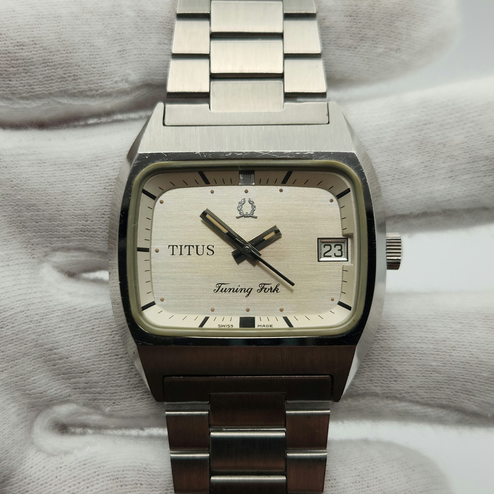 Titus Tuning Fork Men’s Silver Tone Vintage Swiss Made Watch – PARTS / REPAIR