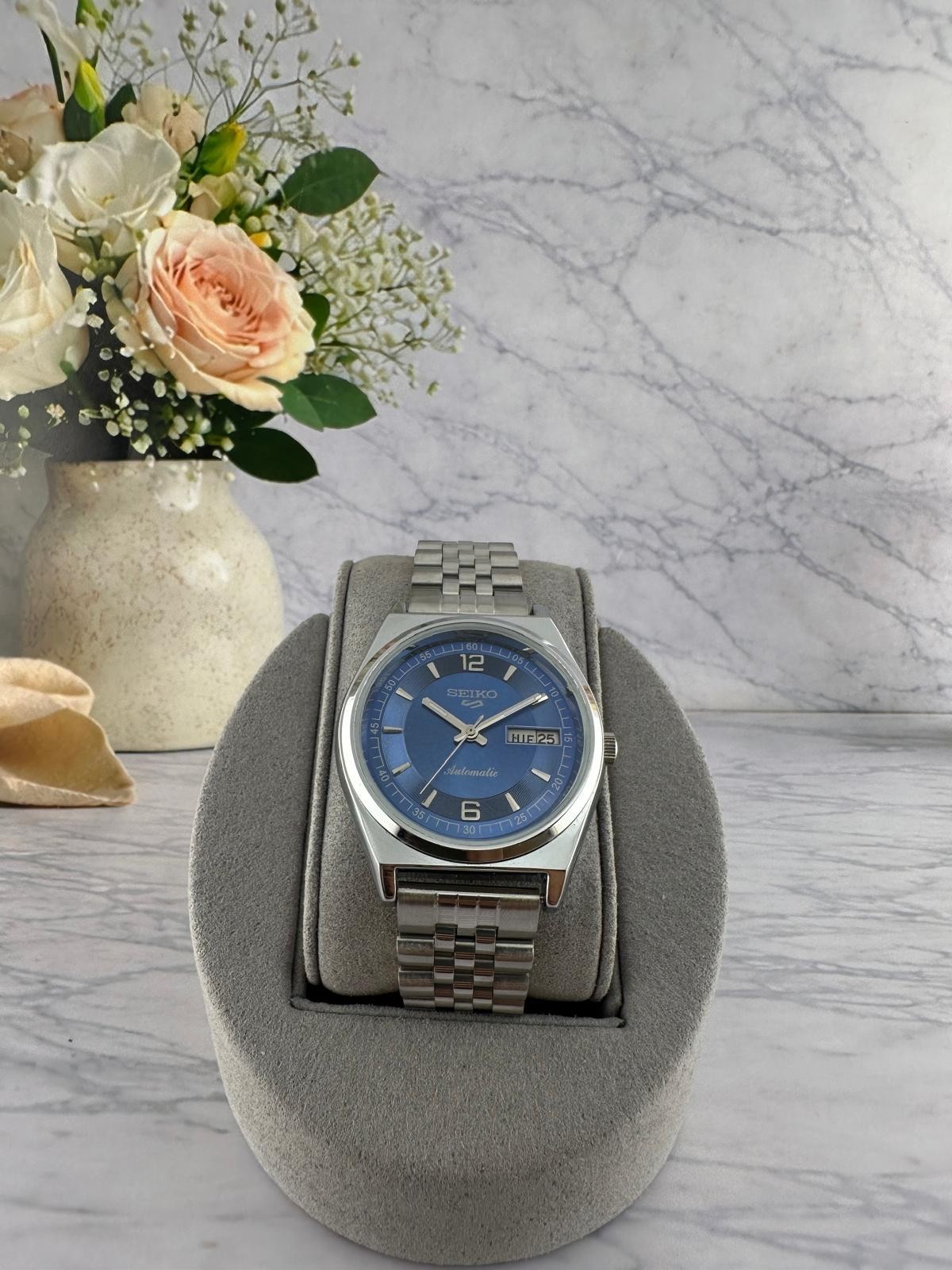 Vintage Seiko 5 Automatic 6309A 17 Jewels D/D Japan made Man’s Wrist Watch