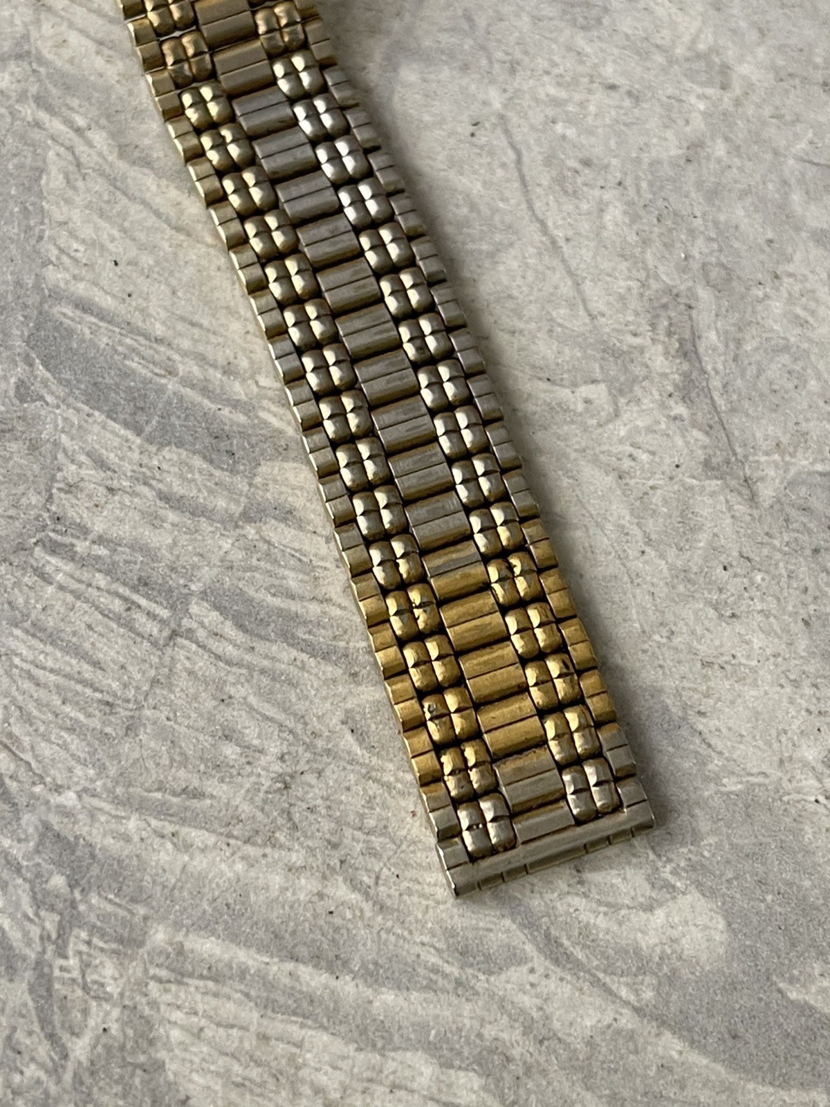 Citizen Men’s Watch 1032 -S71807 HSB Gold Tone 80’s Vintage Bracelet Tank – 924