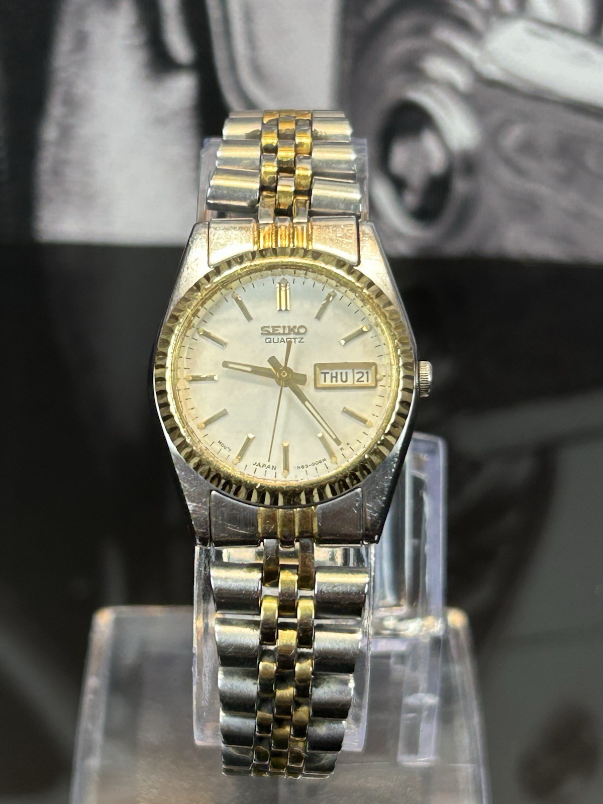 Vintage 1995 Seiko Presidential 7N83-0041 Two Tone Fluted Bezel Day Date Jubilee