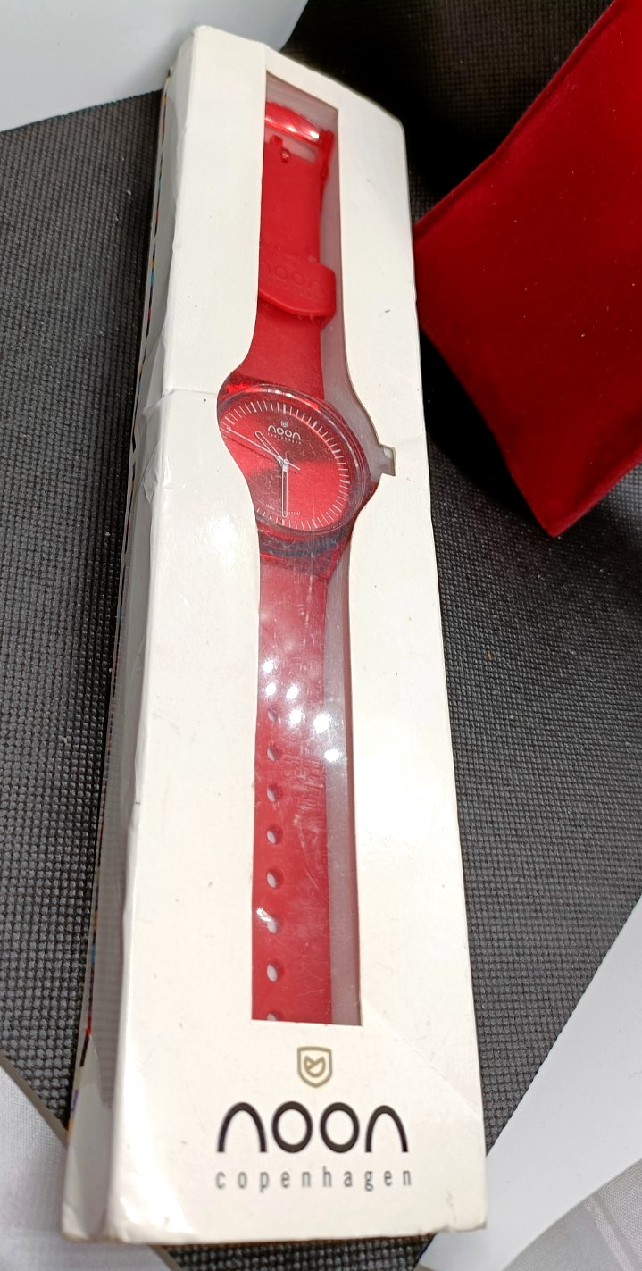 NOON Copenhagen Unisex Red Silicone/Rubber Strap Watch – VGC/Working