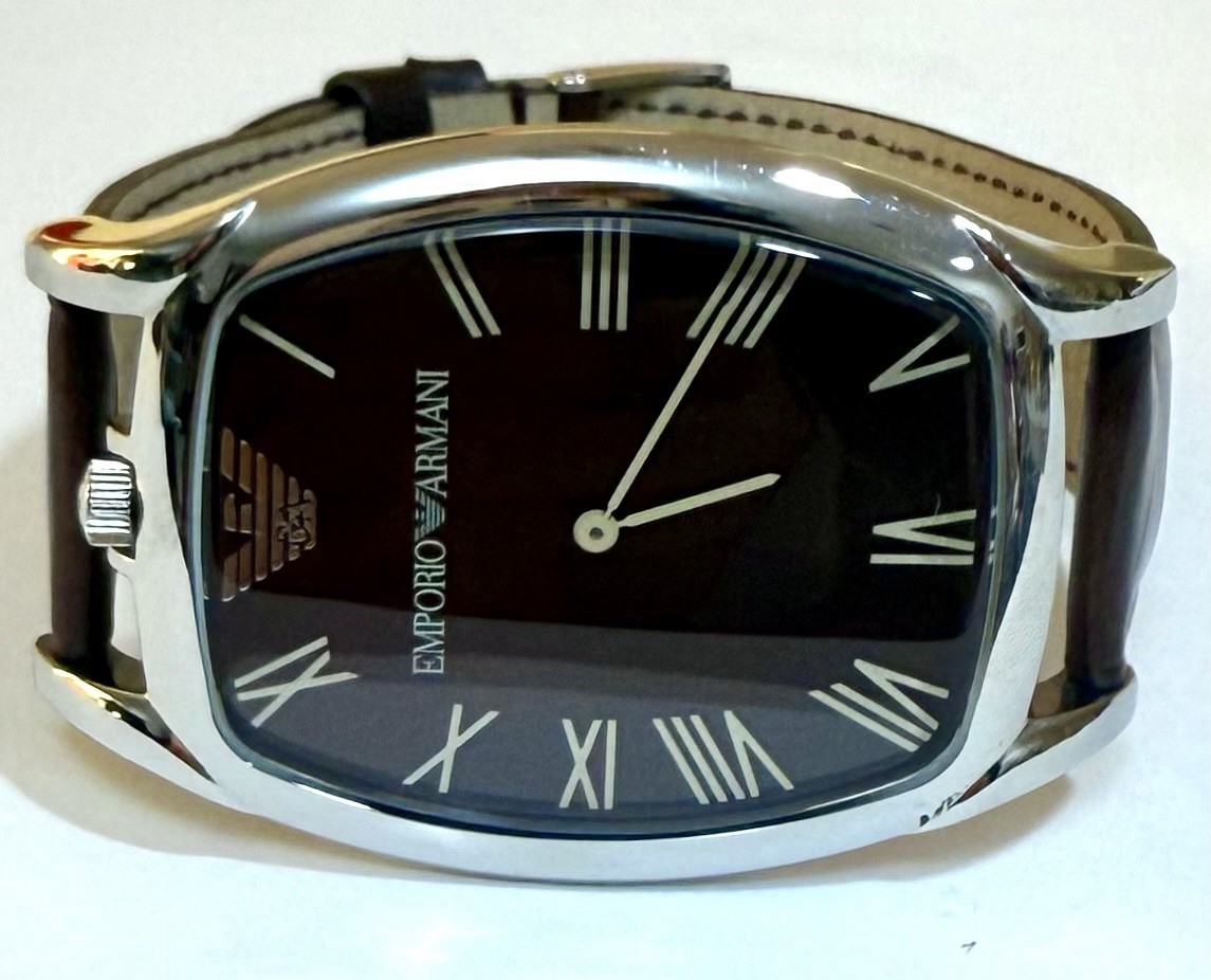 Chocolate Brown Dial & Strap | W40mm x L56mm Slvrtn Tonneau EMPORIO ARMANI Watch