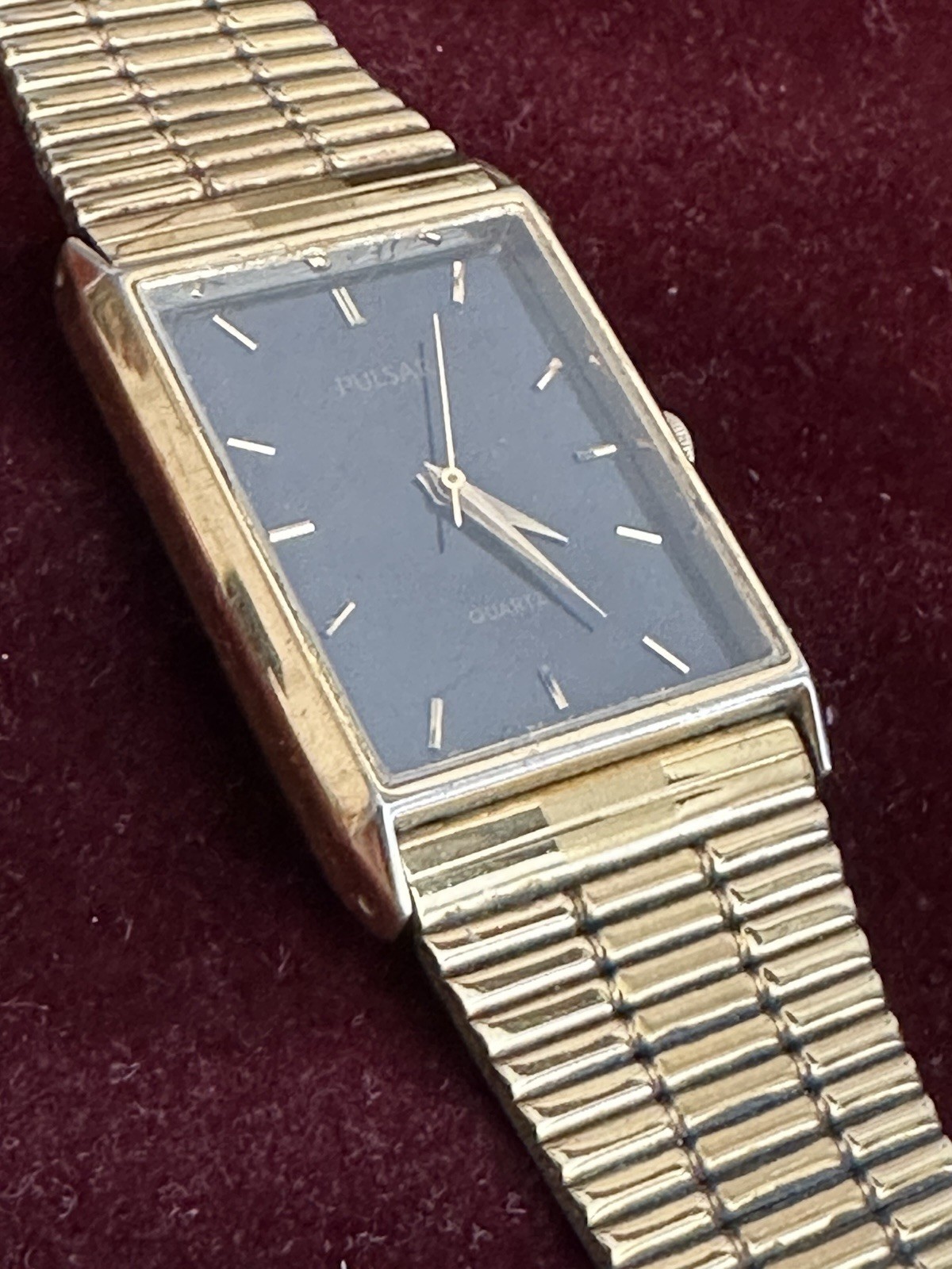 Pulsar Tank Watch Men 24mm Black Dial Gold Tone Rectangle V501-5A20 New Battery