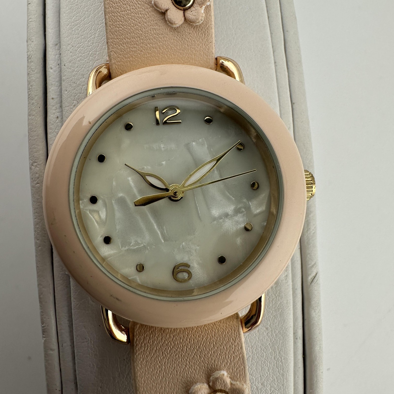 Womens Watch 31mm White Dial Gold Tone Pink Bezel Beige Floral Strap Buckle