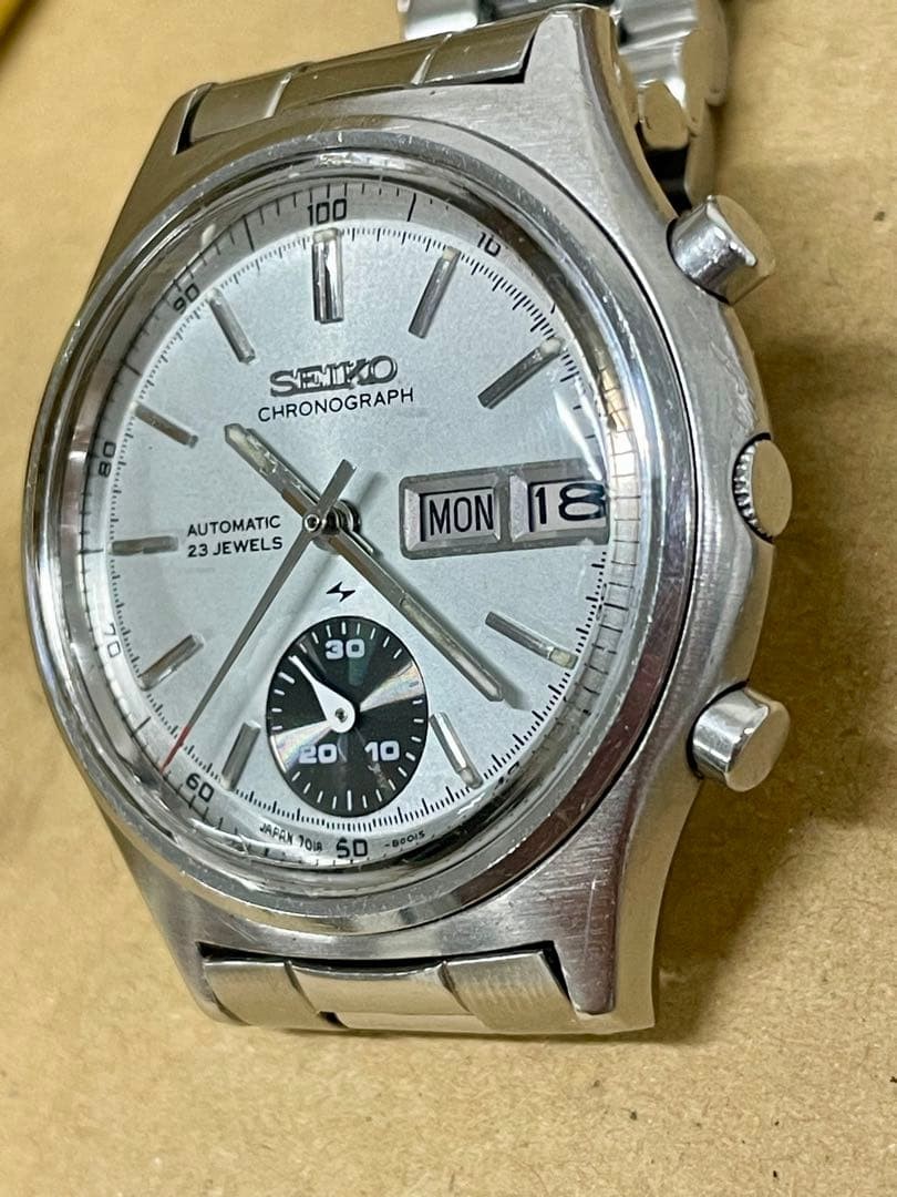 Seiko Chronograph 7018-8000 Automatic Men’s Watch Made Vintage Wristwatch