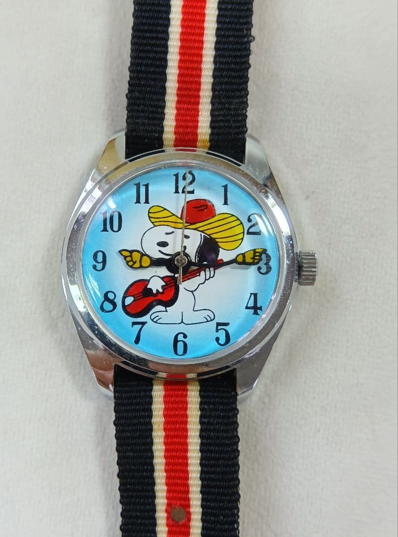 Snoopy Manual Wind Watch SNOOPY Vintage Antique Working