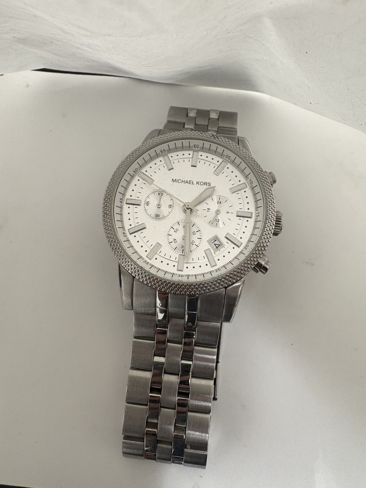 Michael Kors MK8072 Wrist Watch (WORKING) Excellent Condition W/ Original Box