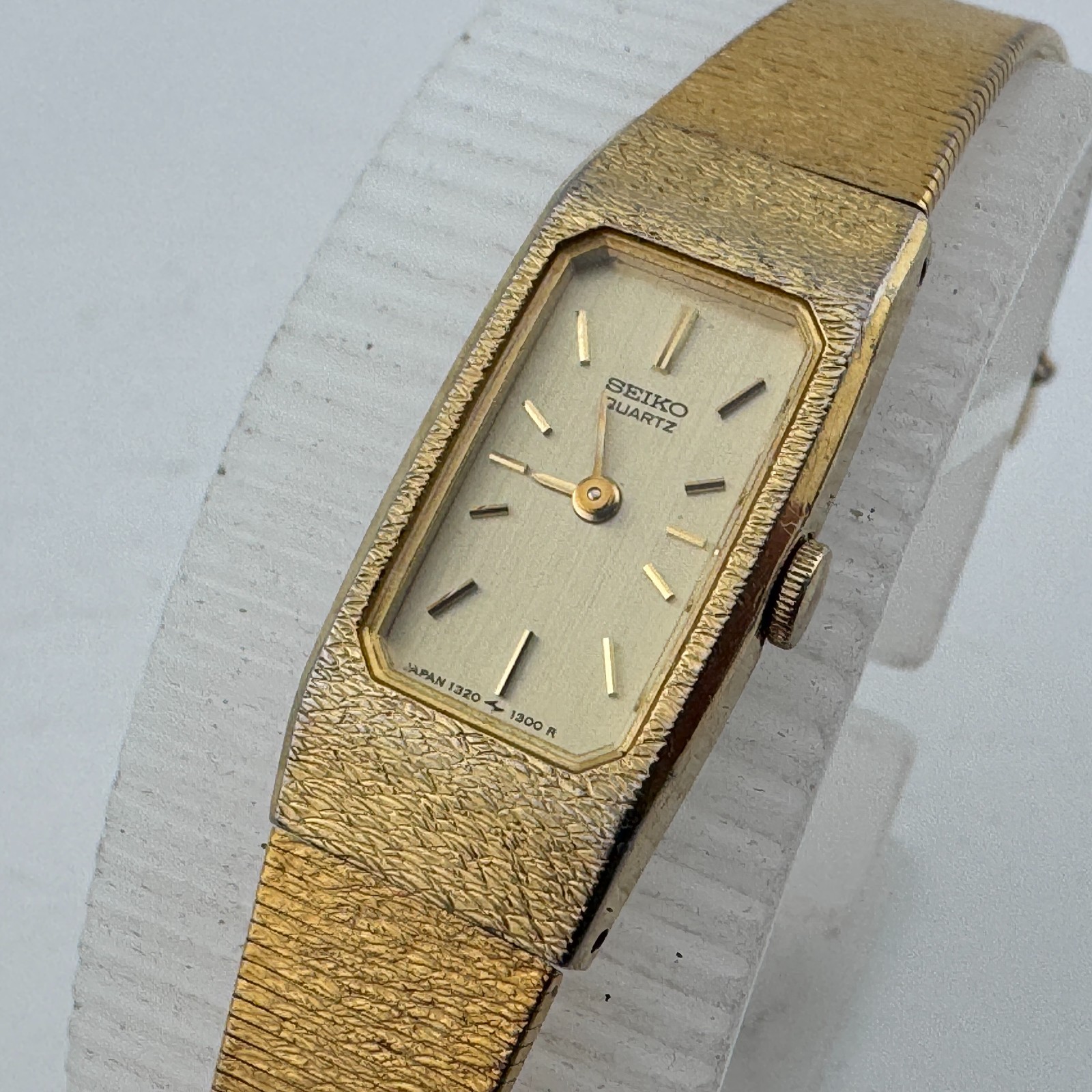 VTG Seiko Quartz Watch 1320-5990 Women Gold Tone Rectangle Mesh New Battery 5.5″