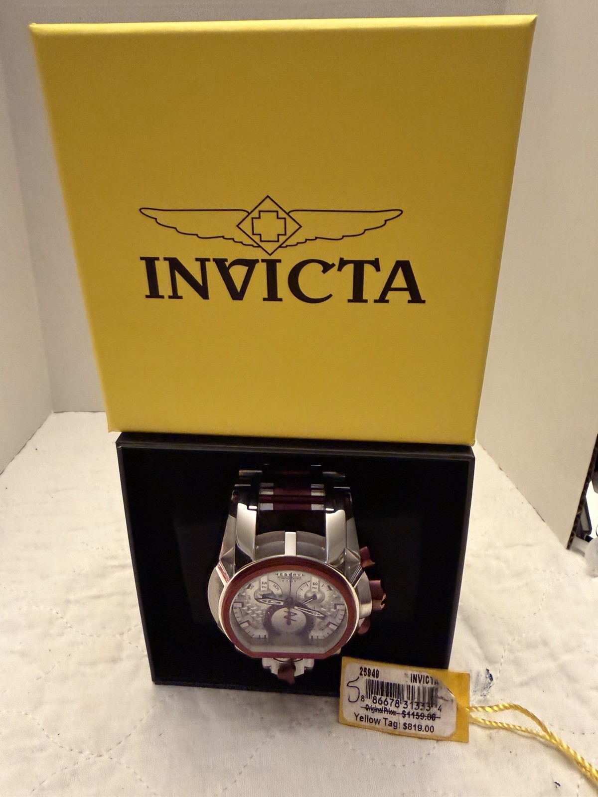 NIB-Invicta Reserve Bolt Zeus Magnum Model 25949 Burgundy /Silver Casing