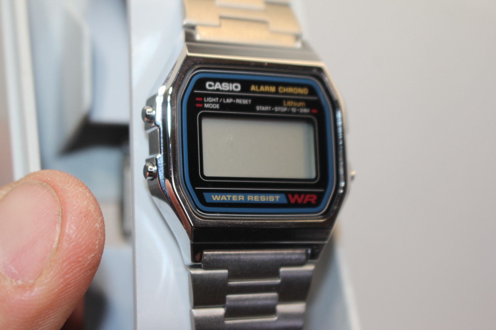 Vintage? Casio Classic A158WA-1 Wrist Watch Metal Oyster Band, Near mint!