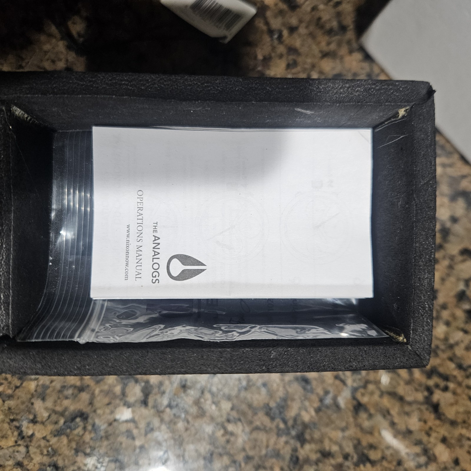 Nixon Kensington 37mm Gold Tone Bracelet Quartz Analog Watch Silver Dial w/ Box