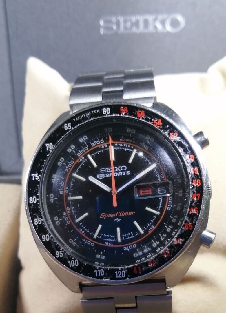 SEIKO 5 Sports Speed-Timer Red Rally Dial 7017A Auto Vintage OH Serviced Japan