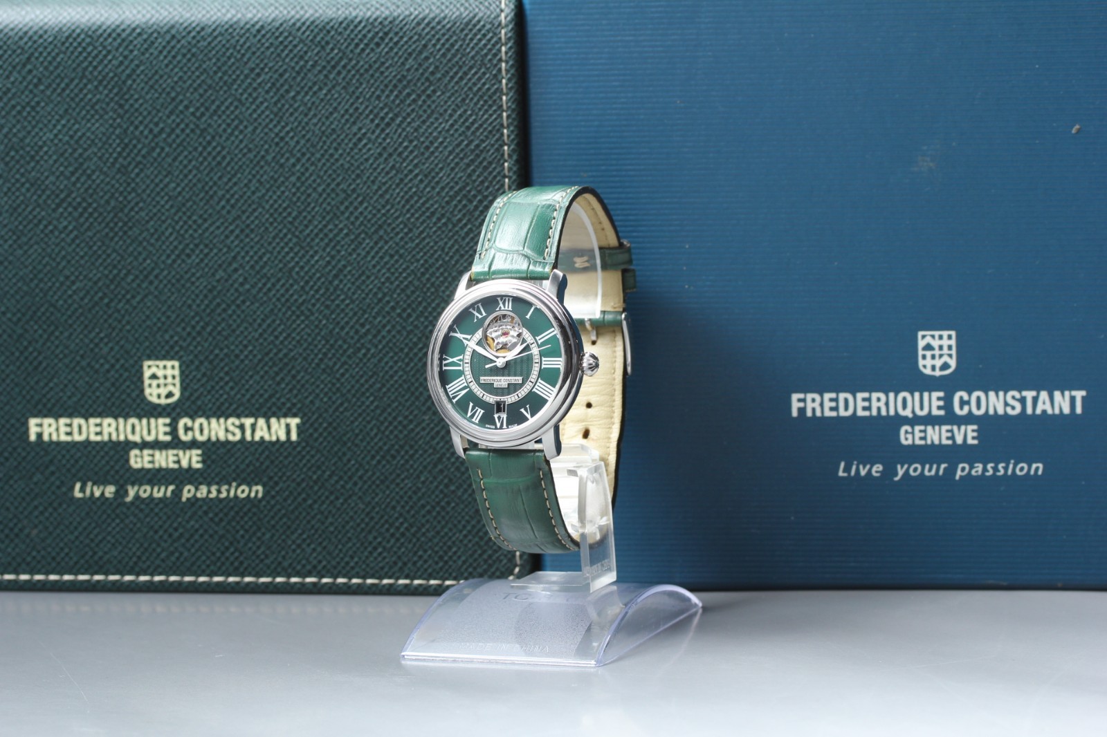 Frederique Constant FC-315DGS3P6 Limited Heart Beat Green Auto NEAR MINT w/ Box
