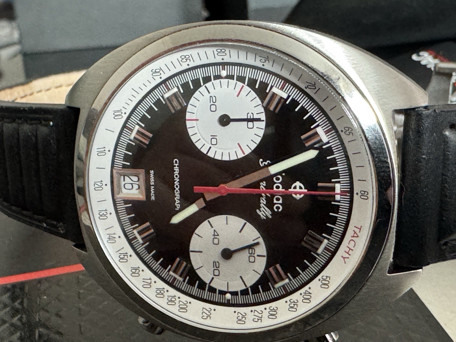 Men’s Zodiac Z09602 Grandrally Chronograph Black/Date Dial Watch 42mm B&P