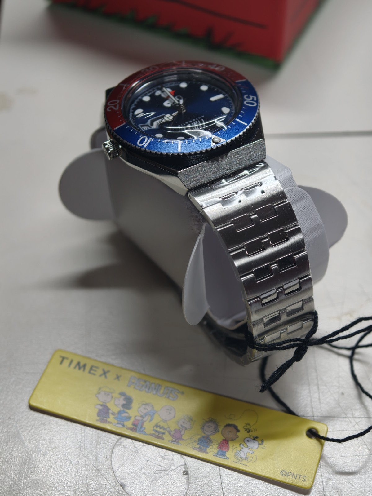 Timex M79 Automatic x Peanuts “Snoopy Edition” (Ref. TW2W47500) — Full Set