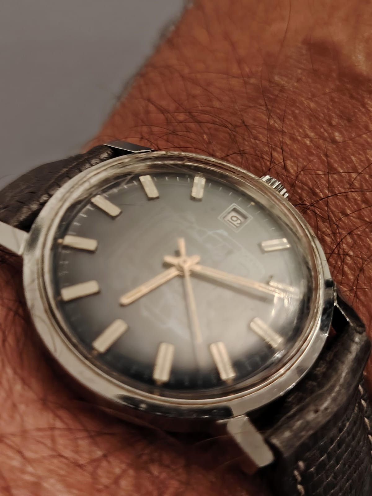 VINTAGE 1970 MERCEDES AUTOMATIC TRUCK FE 3611 MADE IN FRANCE WATCH