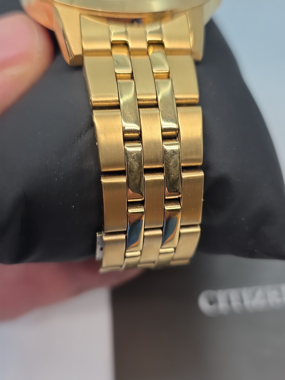 Citizen Quartz Stainless Steel Champagne Dial 30M BF2013-56P Men’s Watch