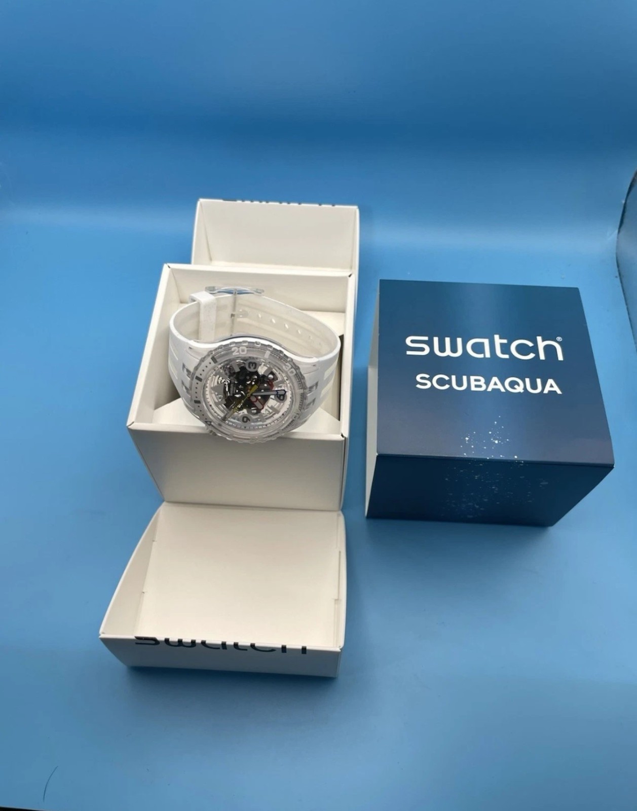SWATCH Watch SCUBAQUA AURELIA AURITA SSCU09K100 Men’s White NEW