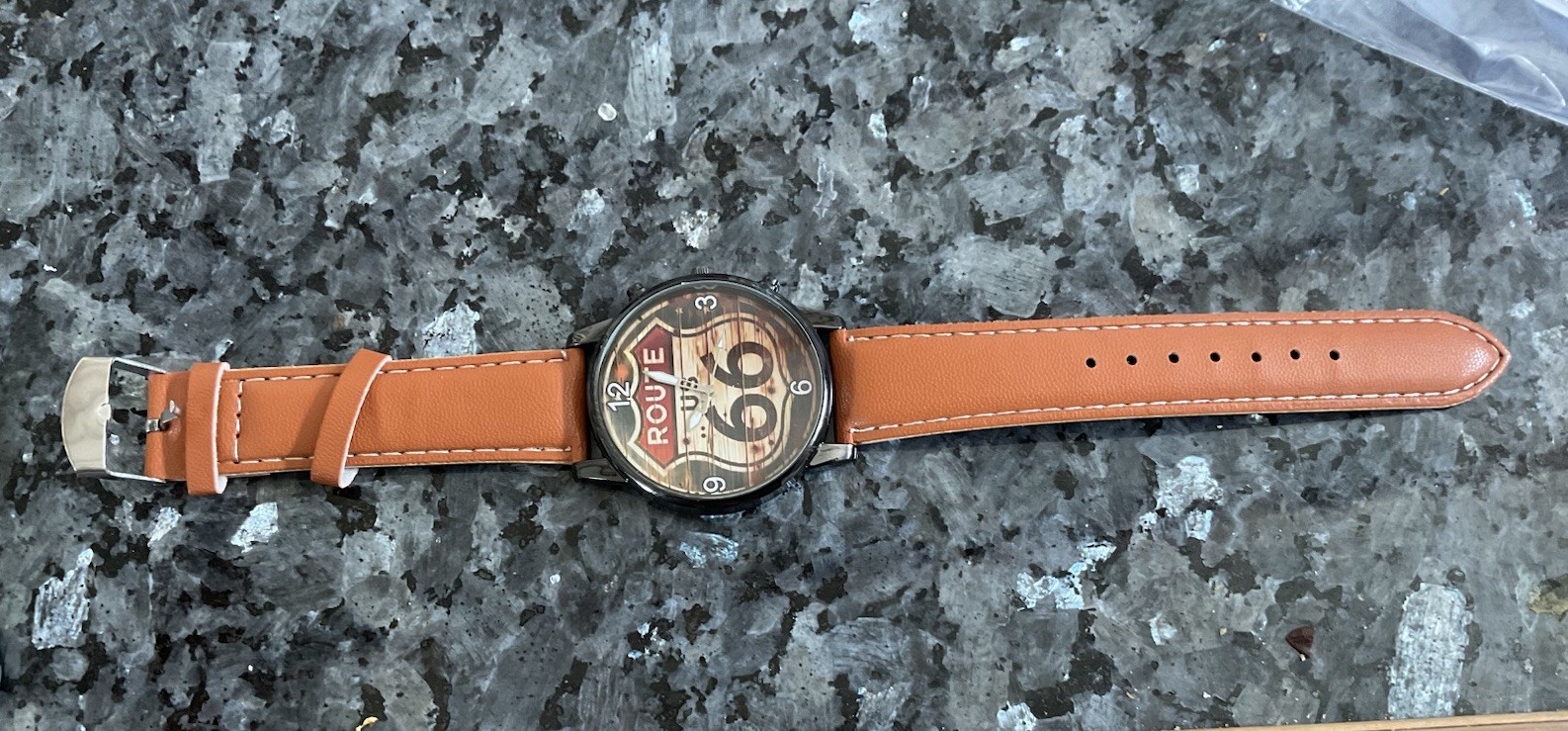 Americas Route 66 Vintage Car Art Stylish Wristwatch. E18