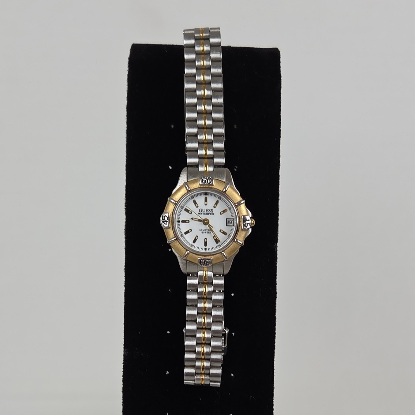 Vintage GUESS Waterpro Women’s Quartz Analog Watch Two-Tone Bracelet Extra Links