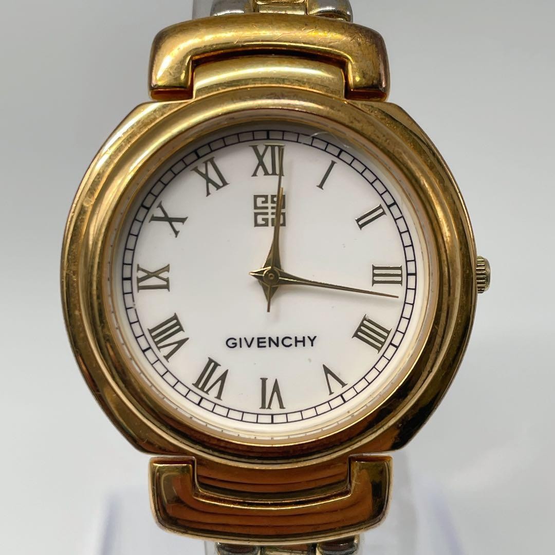 Givenchy Womens Wristwatch Japan