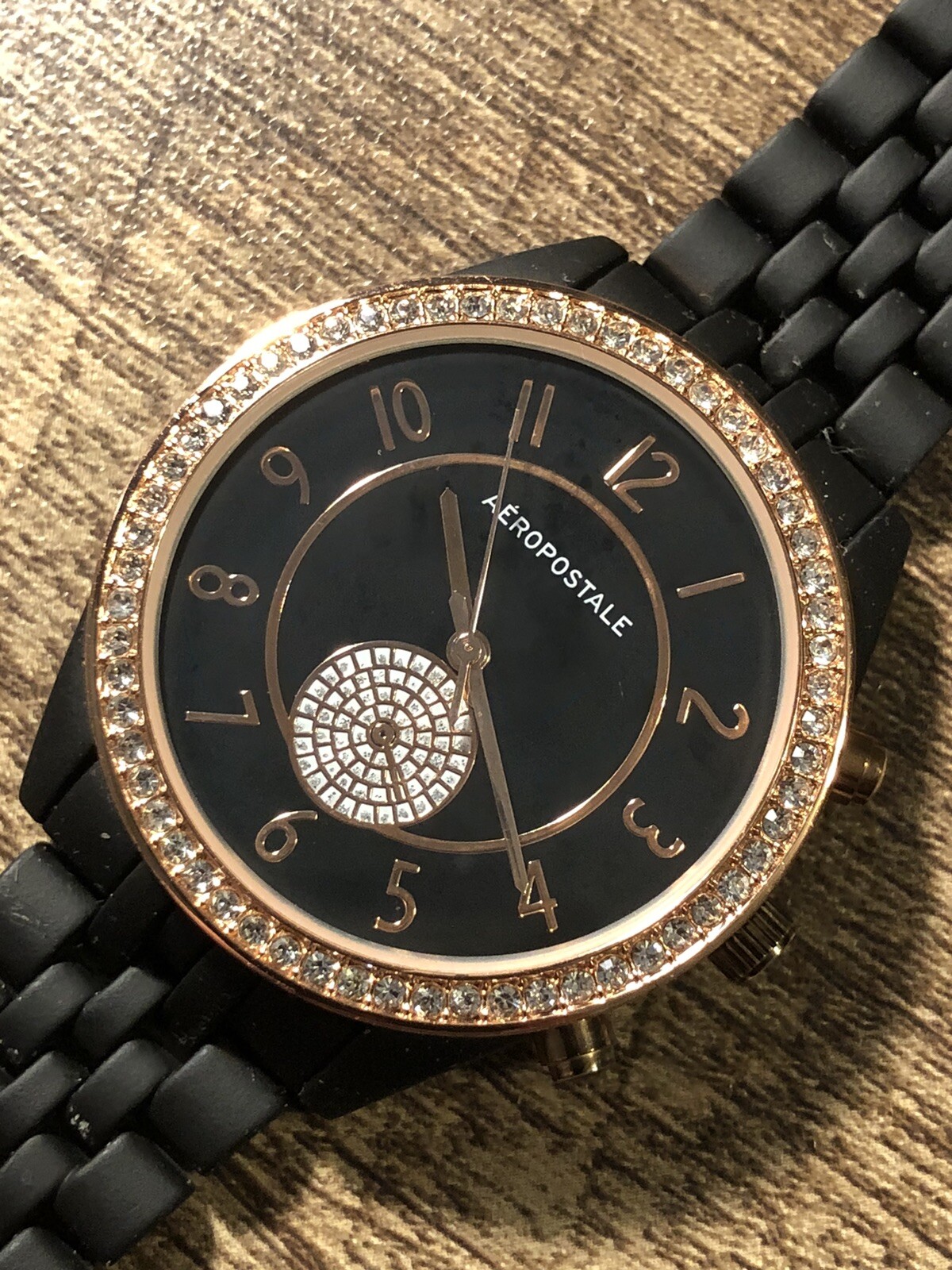 Aeropostale Women’s Watch Rose Gold Tone Gemmed Bezel, Black New Battery