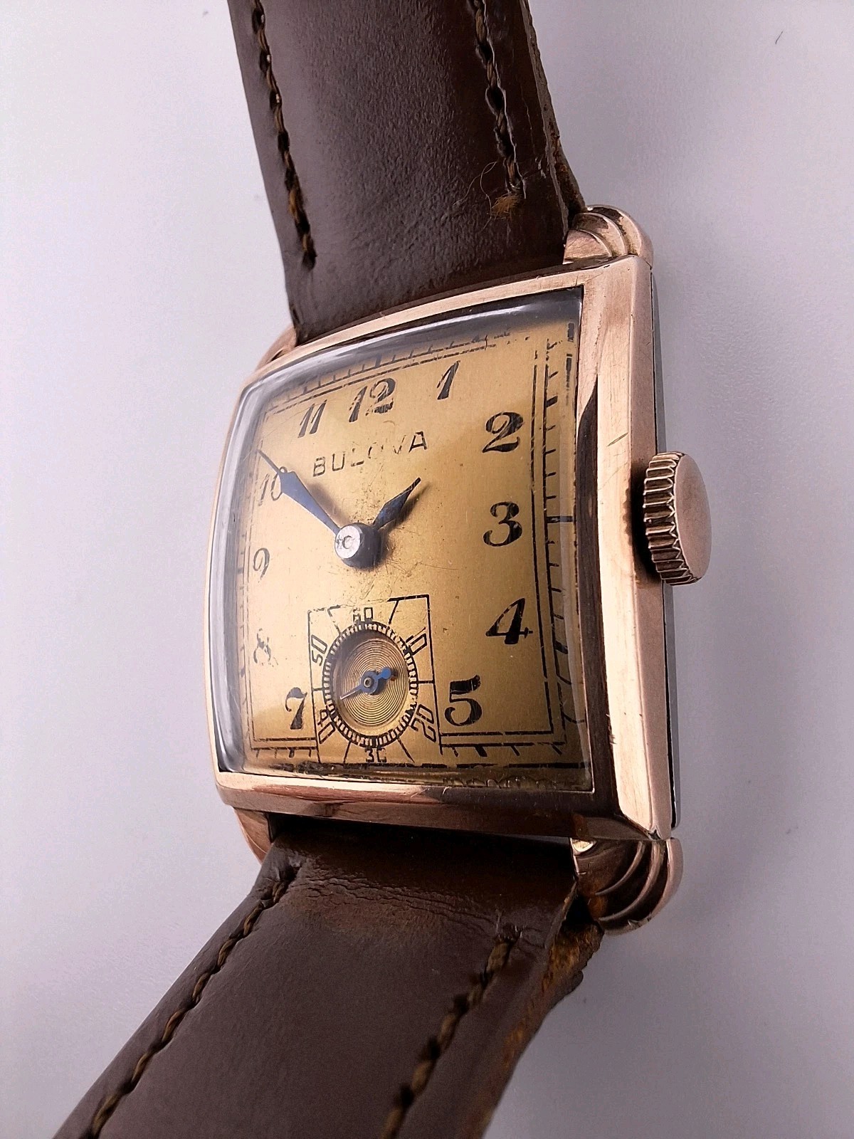 Mens Bulova 14k 17J 1944 Rose “Unknown” Vintage Antique Runs Deco Pink