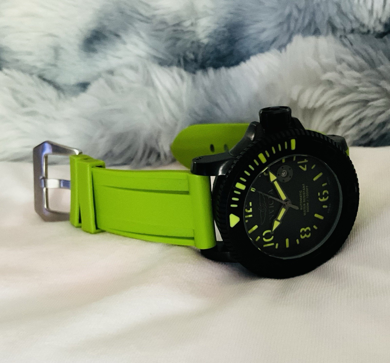 Invicta Swiss Made 50mm Sea Hunter 26 Jewel Sellita SW200 Automatic /Strap