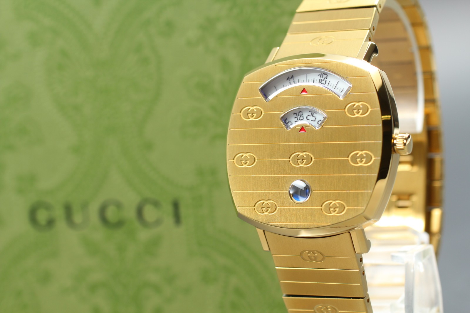 *MINT w/Box* Gucci Grip 157.4 YA157409 Gold Dial 35mm Men’s Quartz Watch JAPAN