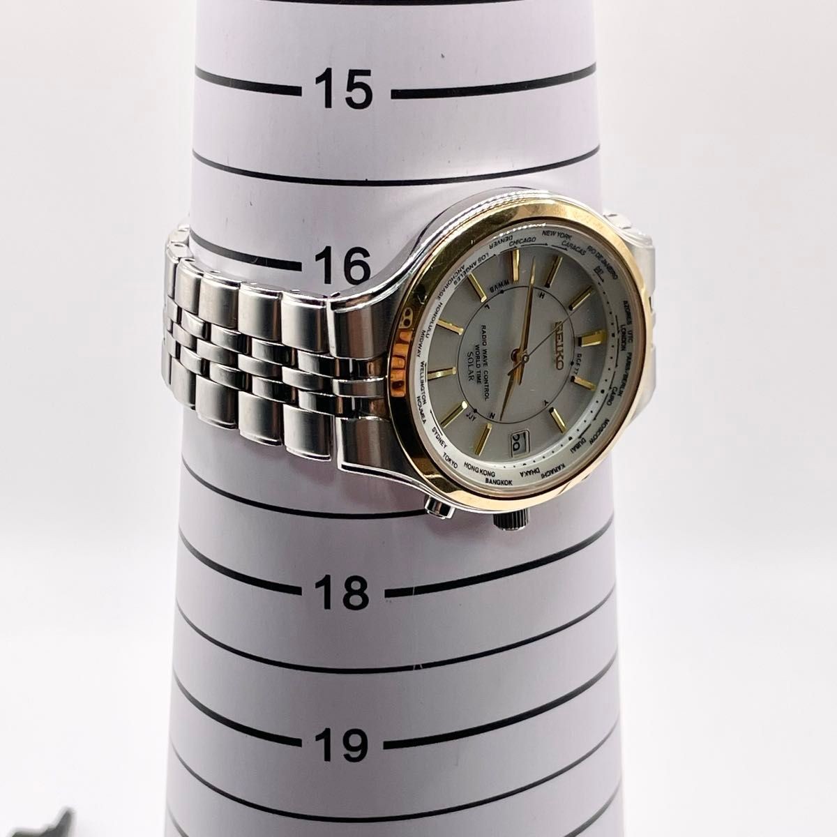 Seiko Dolce World Time Radio Controlled Solar Men’s Watch Gold White