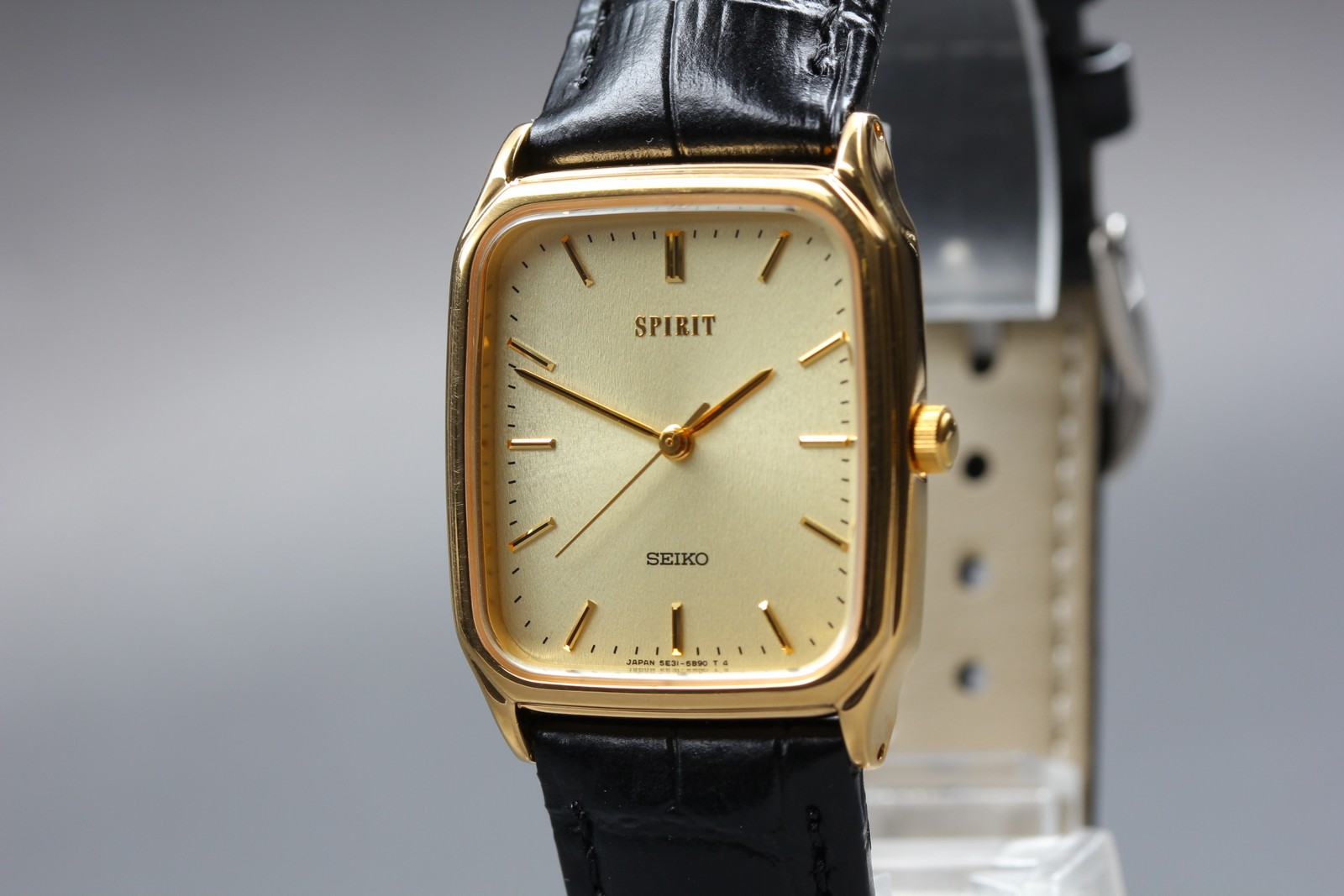 [Near MINT] Vintage 1991 SEIKO Spirit 5E31-5B50 27mm Gold Dial Tank Men’s Watch