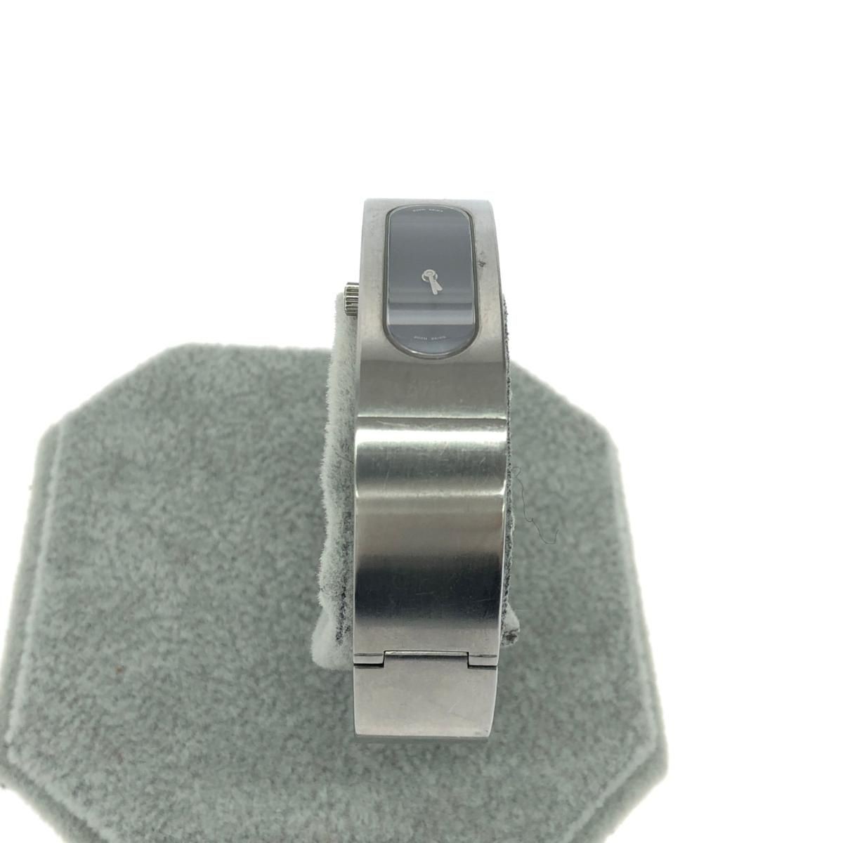 GUCCI quartz wristwatch 2400S silver color ladies 240001188693 From Japan