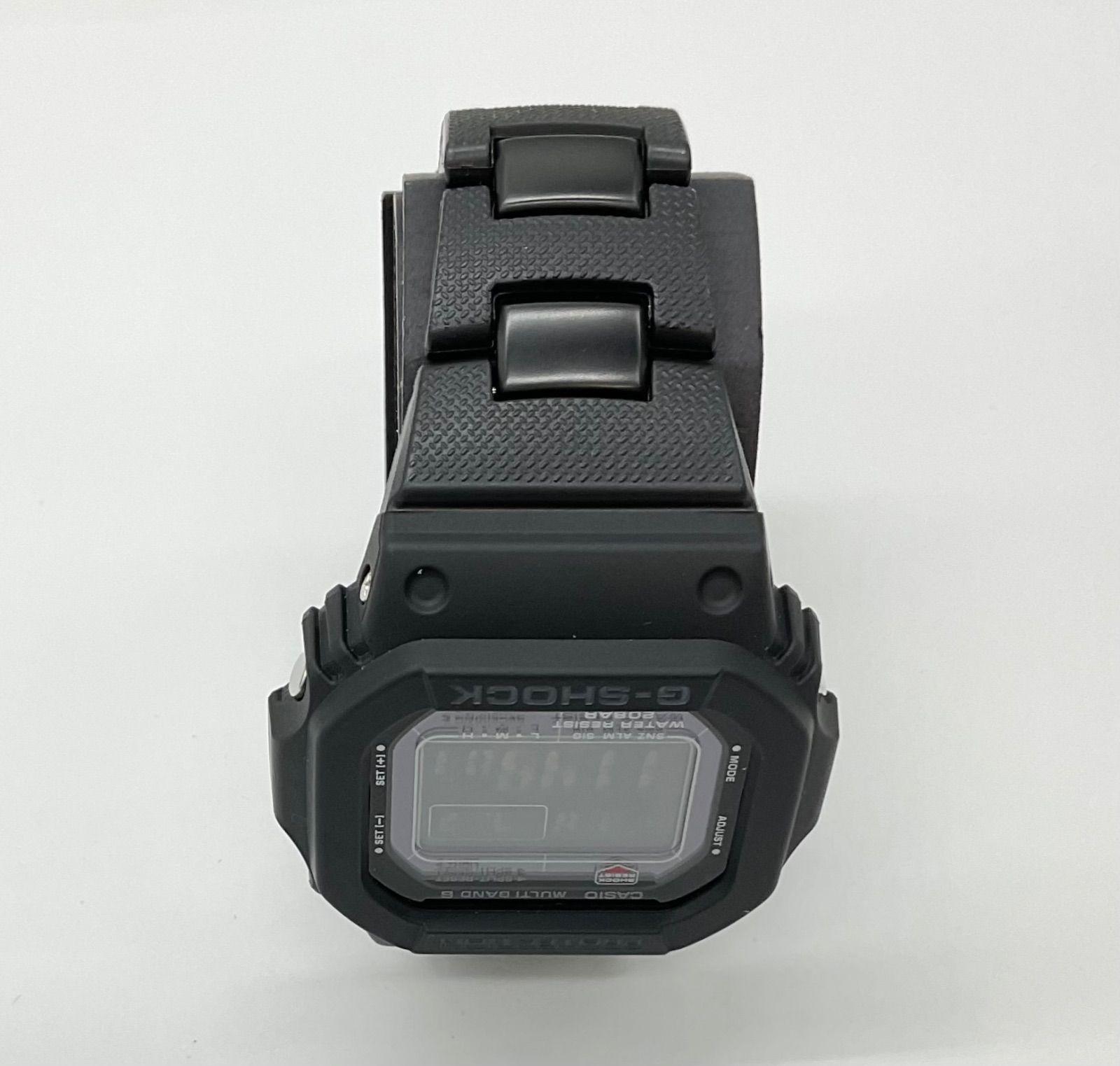 CASIO G-SHOCK GW-M5610 46.7 mm x 43.2 mm Used Watch Solar Radio Controlled Tags