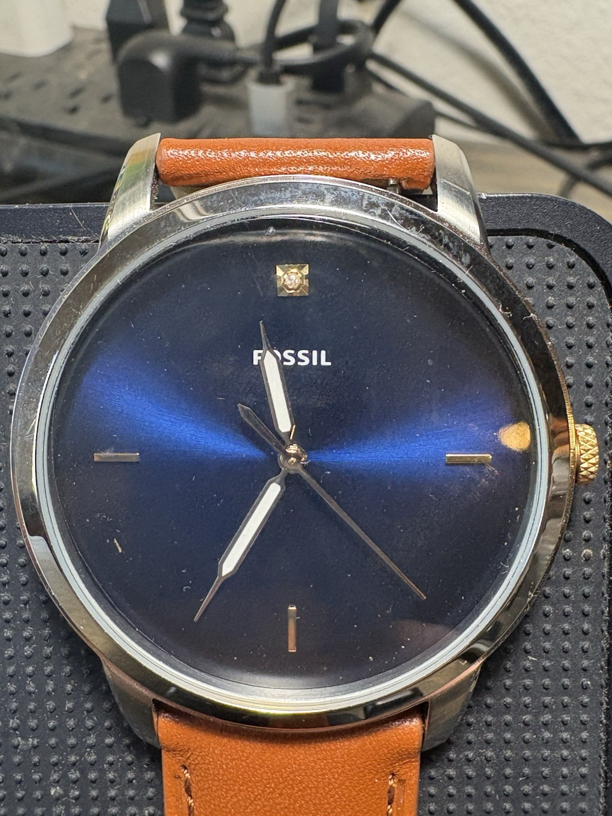 Minimalist Slim Three-Hand Light Brown Leather Watch FS5499 Fossil