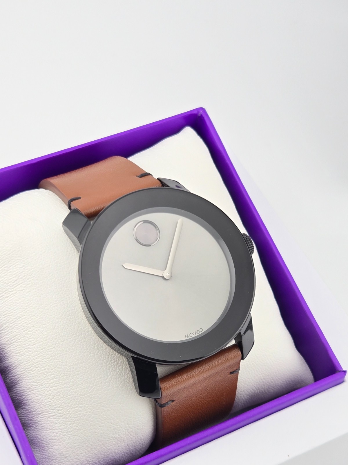 $395 MSRP | Movado Bold Men’s Gray Dial Brown Leather Watch – 3600442