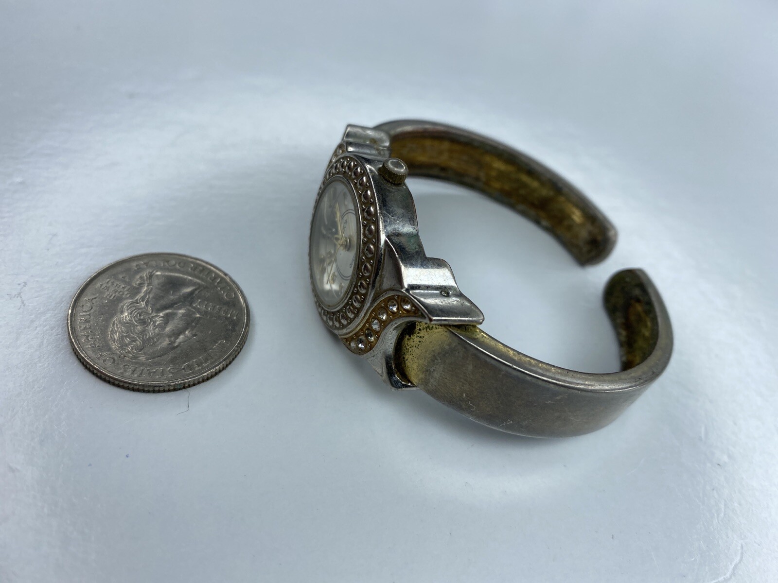 E Studio Time Two Tone Cuff Crystals Vtg STD09LS 124 PC21 Japan Stainless Works