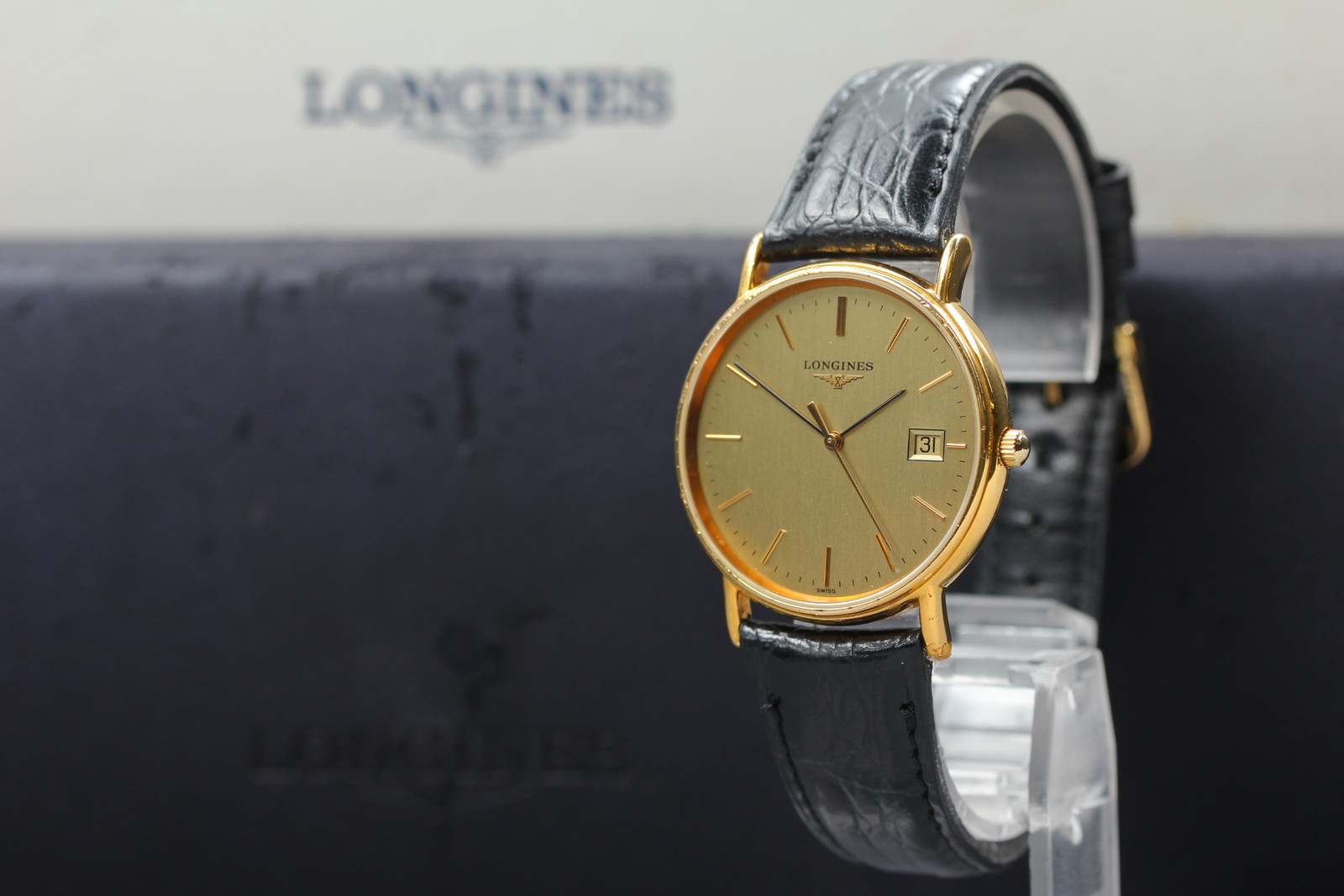 [N MINT w/Box] LONGINES L4.636.2 33mm Gold Dial Date Quartz Men’s Watch