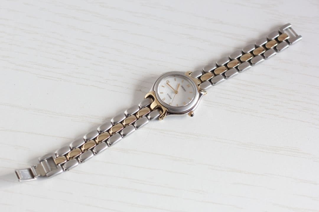Seiko Exceline 2J31-OA40 Quartz Wristwatch wrist 14.5cm/5.7in NB/NA