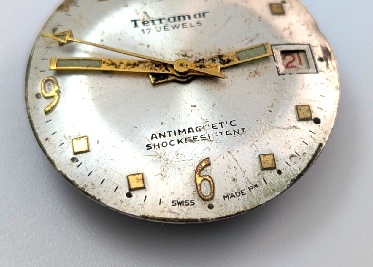 Vintage TERRAMAR Calendar 17j Arrow Sweep 28mm Watch Movement PARTS or REPAIR