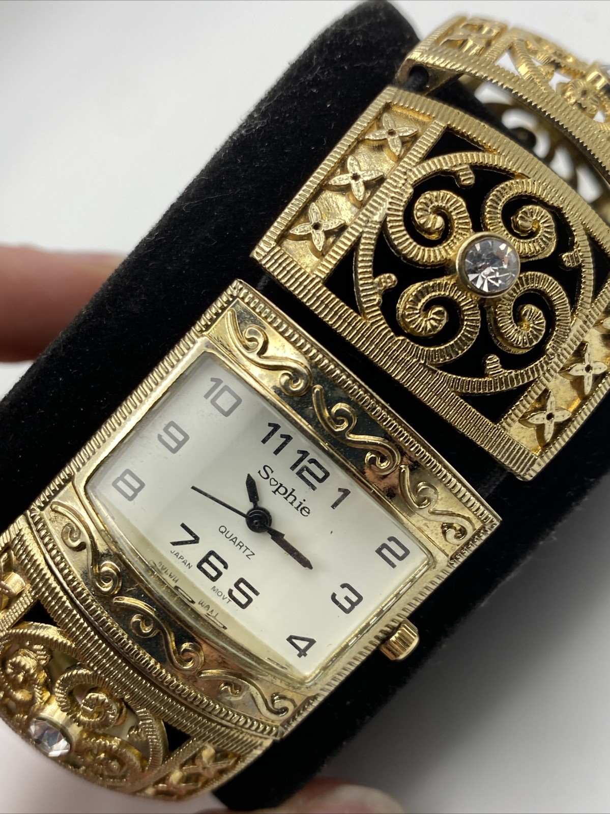 Vintage Sophie Ladies Quartz Cuff Bracelet Watch – Fully Working New Battery