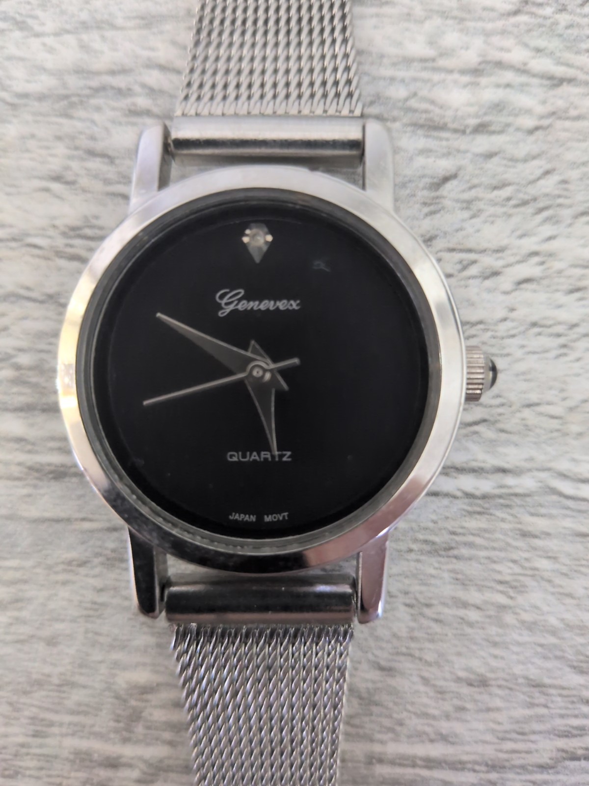 Genevex Women’s Silver Mesh Watch Black Face Diamond Crystal Accent New Battery