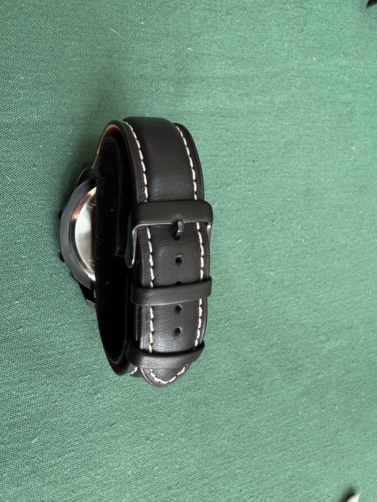 Snap On Quartz Watch Black Mens 3ATM Black Leather Strap