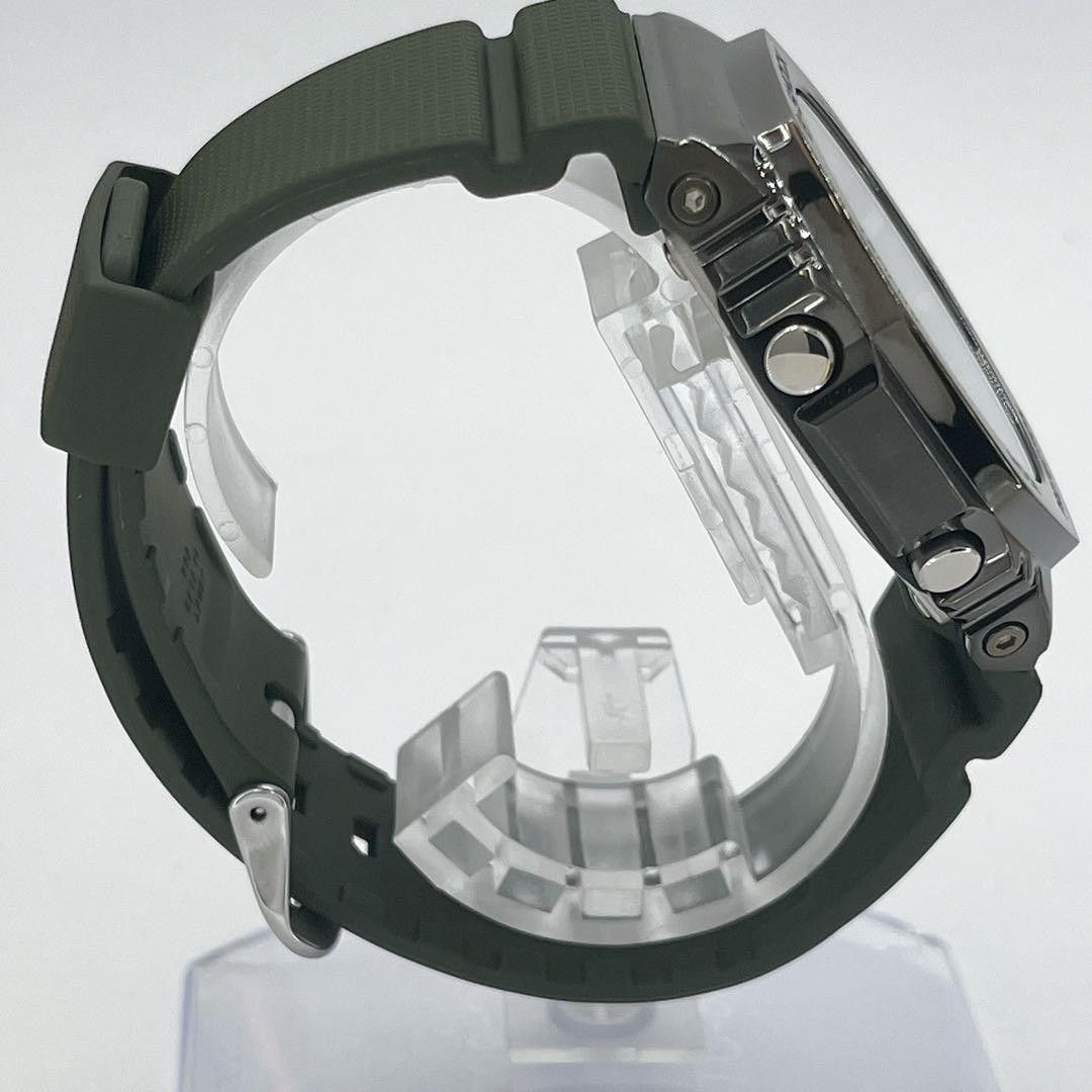 Excellent condition new battery G SHOCK GM 2100B green Casioak watch